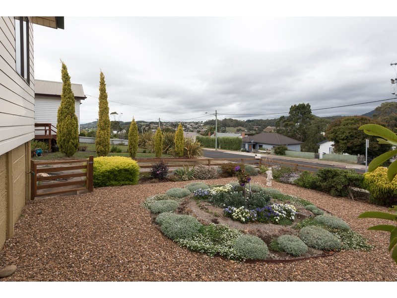 43 Ashwater Crescent, Penguin TAS 7316