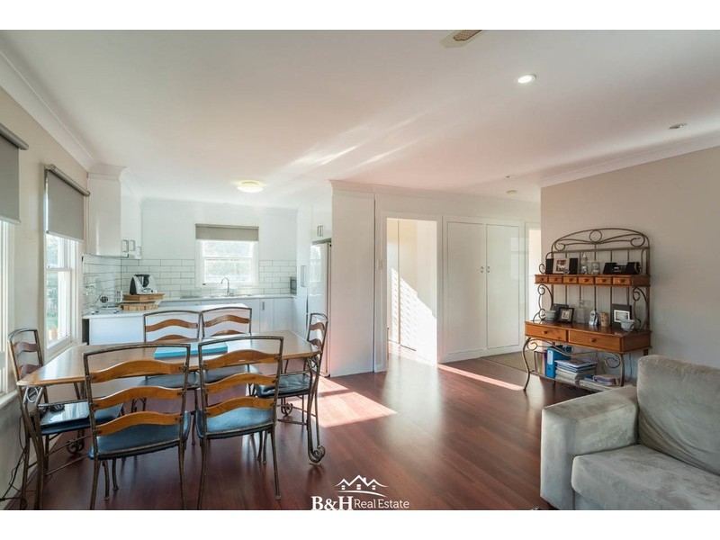 2 Chamberlain Street, Ulverstone TAS 7315