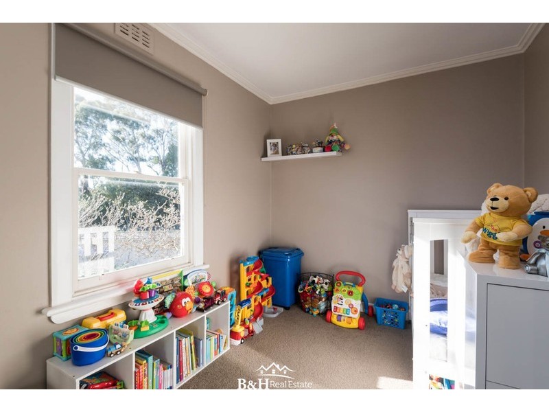 2 Chamberlain Street, Ulverstone TAS 7315