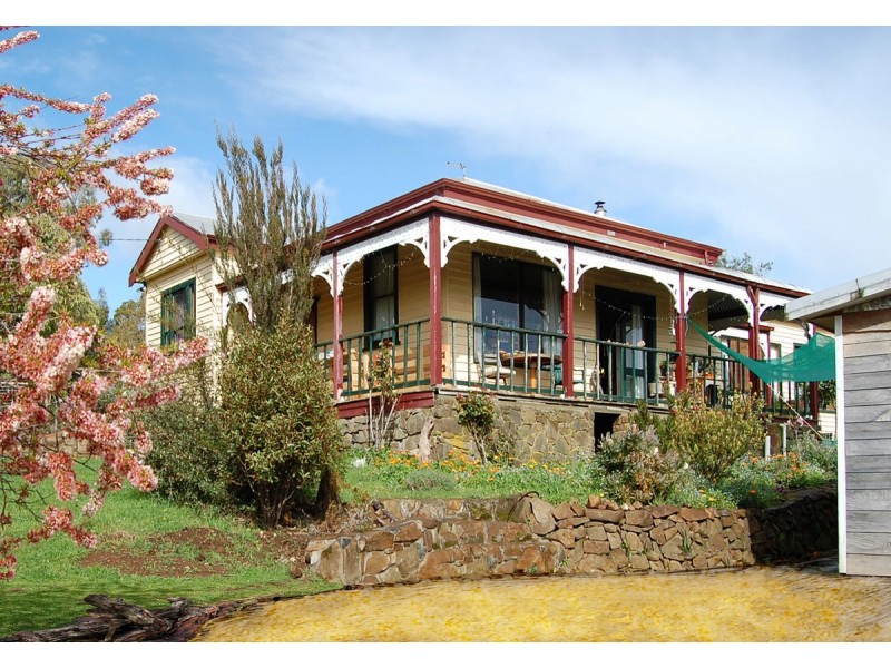 188 Cradle Mountain Road, Wilmot TAS 7310