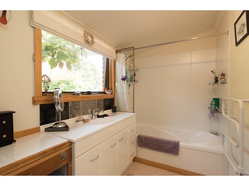 139 Bonneys Road, West Pine TAS 7316