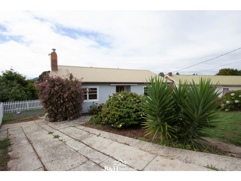 1 Rola Place, Acton TAS 7320
