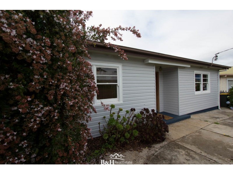 1 Rola Place, Acton TAS 7320