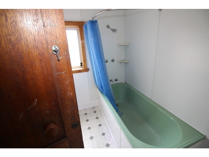 6 Selby Street, Queenstown TAS 7467