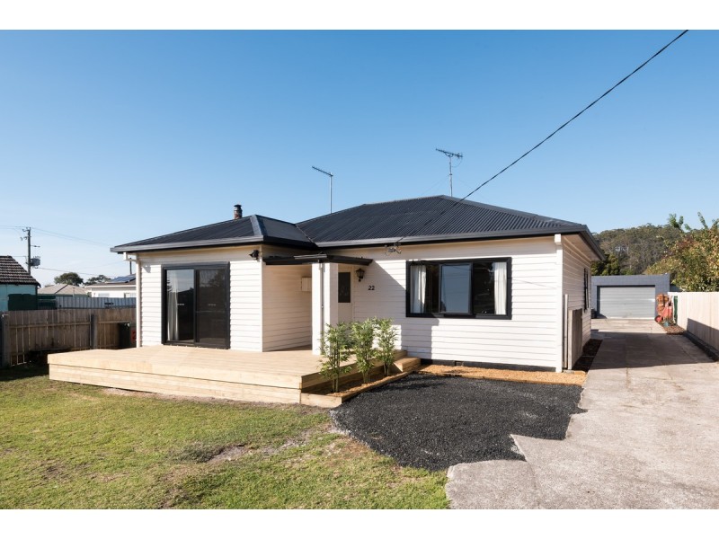 22 Athol Street, Somerset TAS 7322