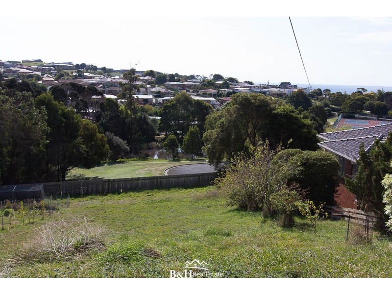 74 Grandview Avenue, Park Grove TAS 7320