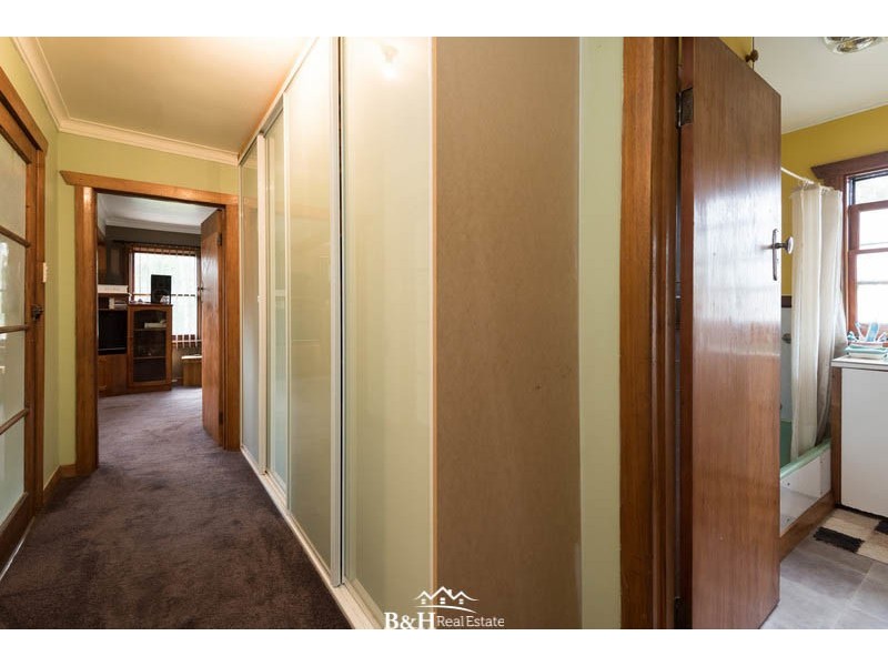 71 Dial Road, Penguin TAS 7316
