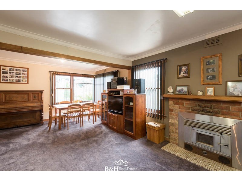 71 Dial Road, Penguin TAS 7316