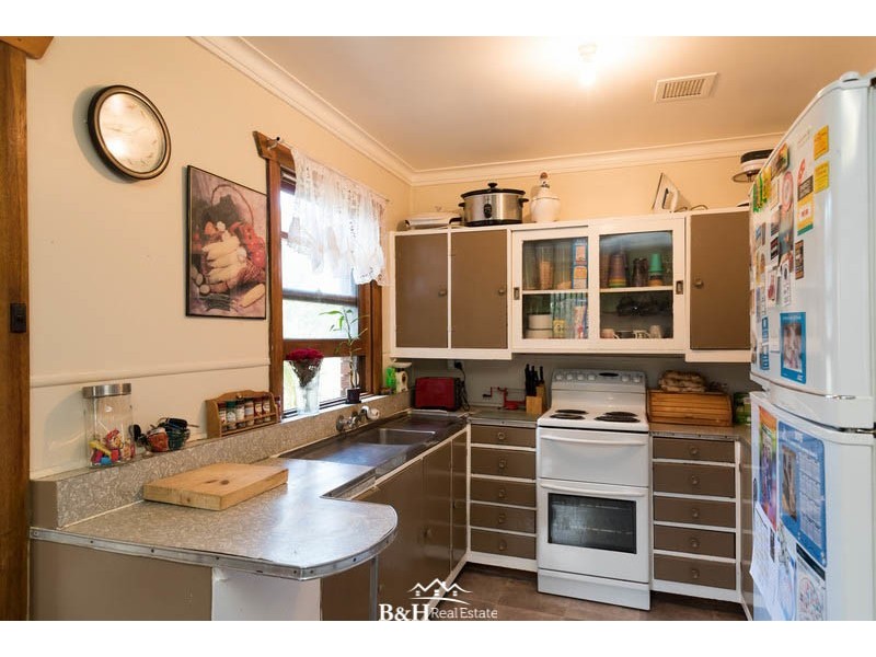 71 Dial Road, Penguin TAS 7316