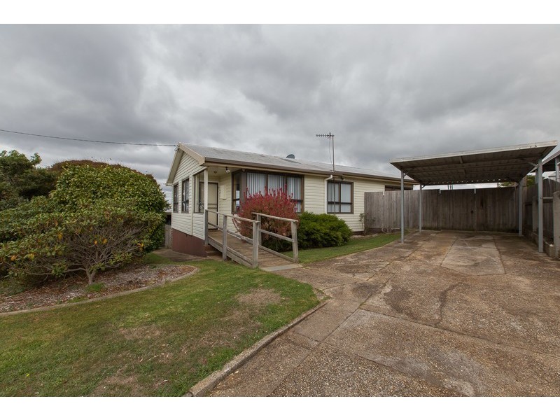 4 Woodward Avenue, Hillcrest TAS 7320