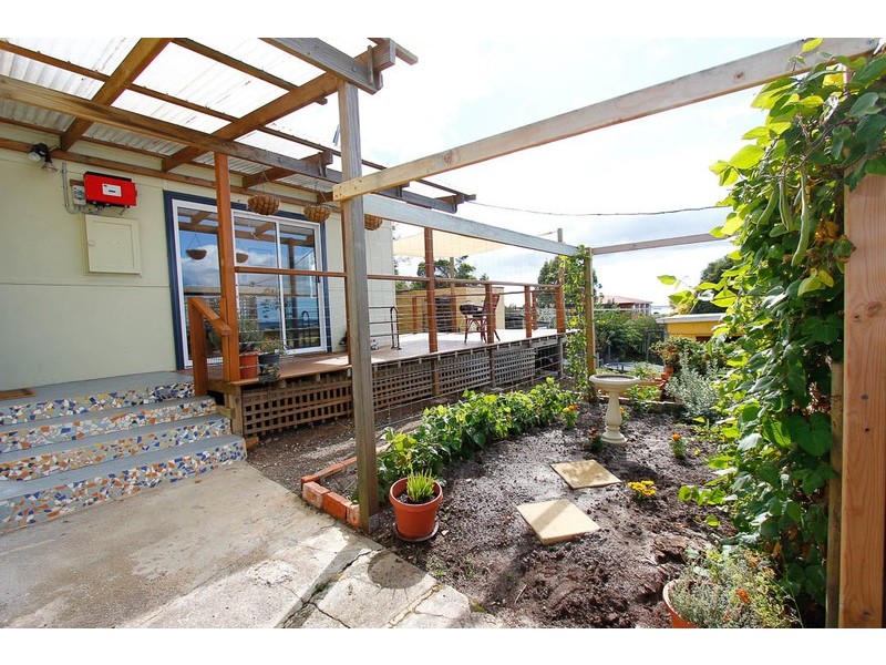 67 Simpson Street, Somerset TAS 7322