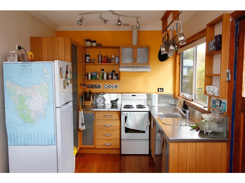 67 Simpson Street, Somerset TAS 7322