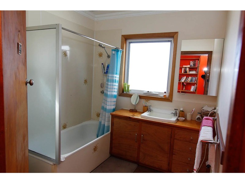 67 Simpson Street, Somerset TAS 7322
