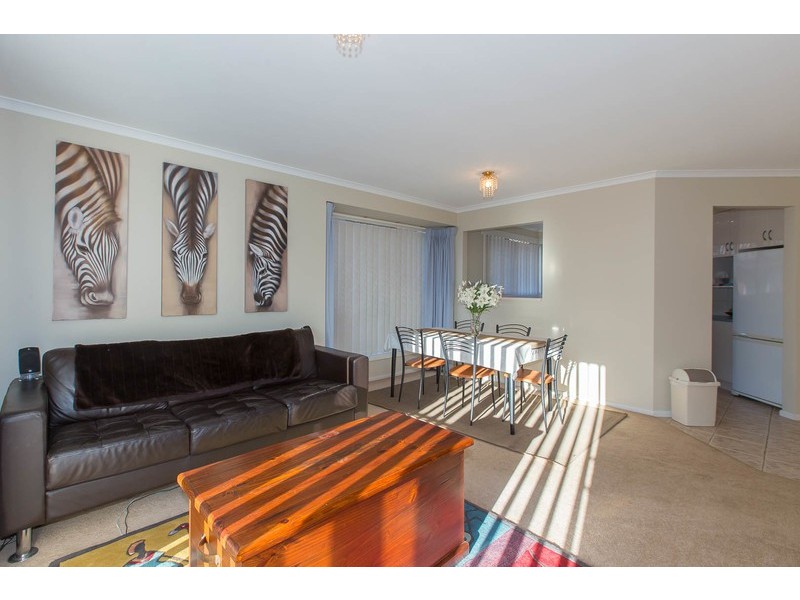 4/42 Main Street, Ulverstone TAS 7315