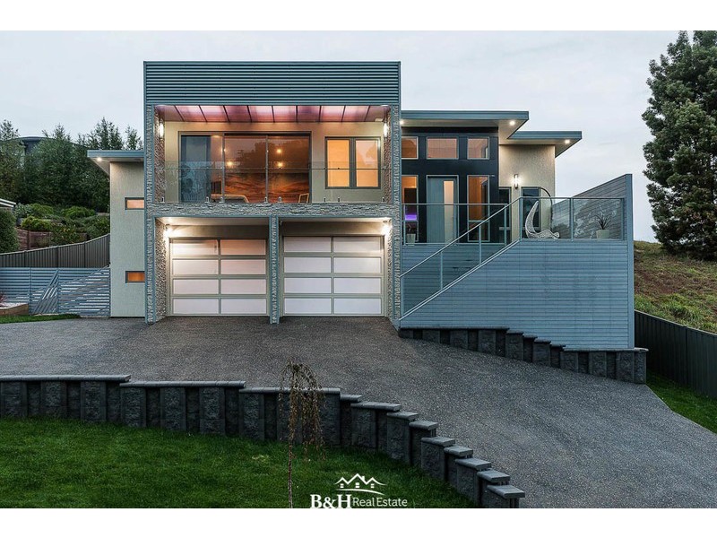 22 Dowling Drive, Romaine TAS 7320