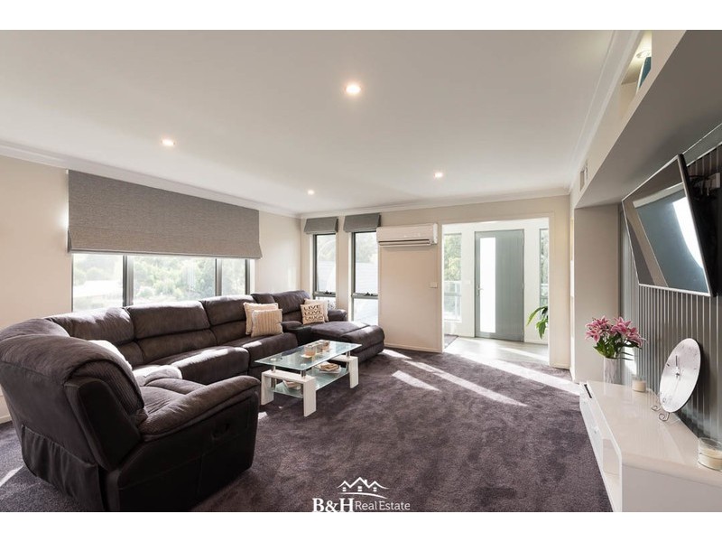 22 Dowling Drive, Romaine TAS 7320