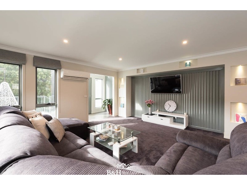 22 Dowling Drive, Romaine TAS 7320