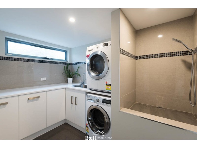 22 Dowling Drive, Romaine TAS 7320