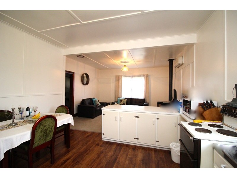 8 Somerset Street, Rosebery TAS 7470