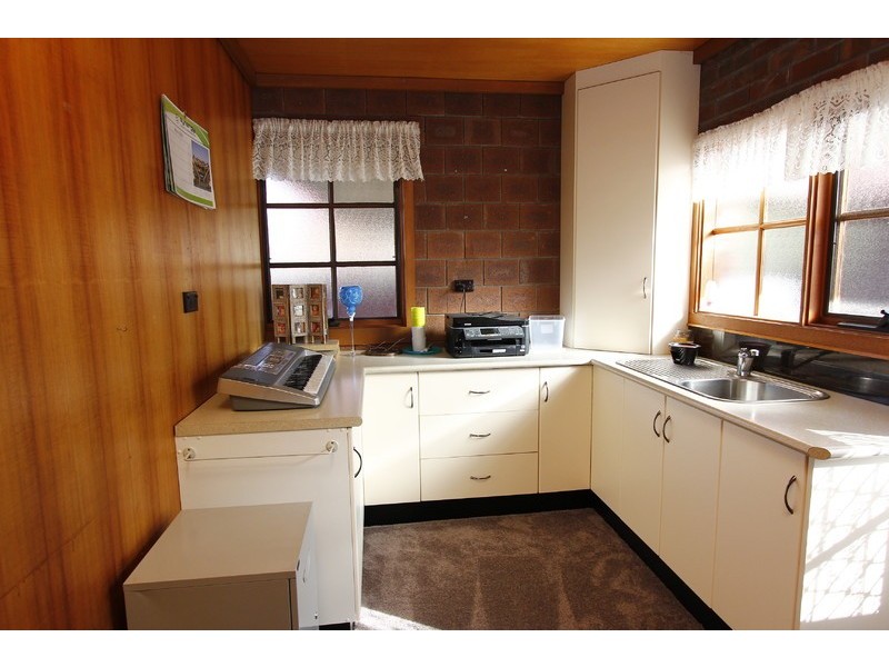 21 Murchison Highway, Somerset TAS 7322