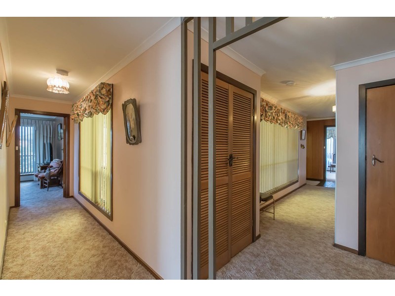 15 Leighlands Avenue, Ulverstone TAS 7315