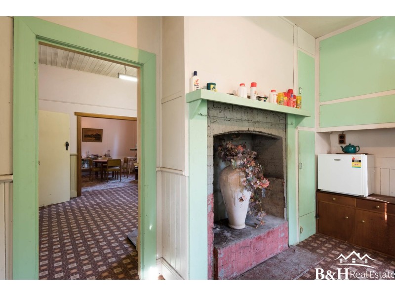 490 Back Road, Wilmot TAS 7310