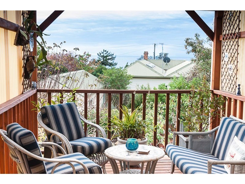 3 Hampson Street, Penguin TAS 7316