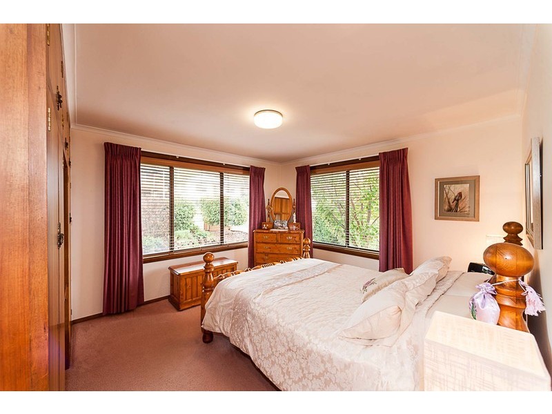 3 Hampson Street, Penguin TAS 7316