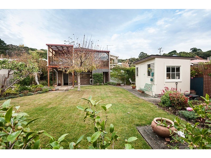 3 Hampson Street, Penguin TAS 7316