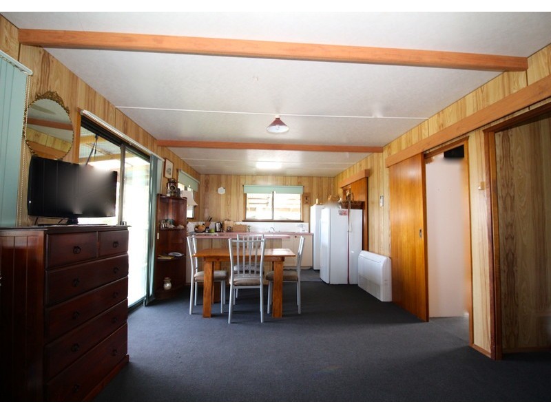 11 Charles Street, Strahan TAS 7468