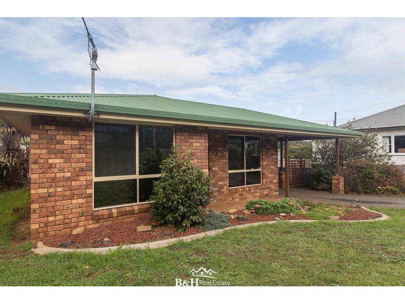 4a South Road, Penguin TAS 7316