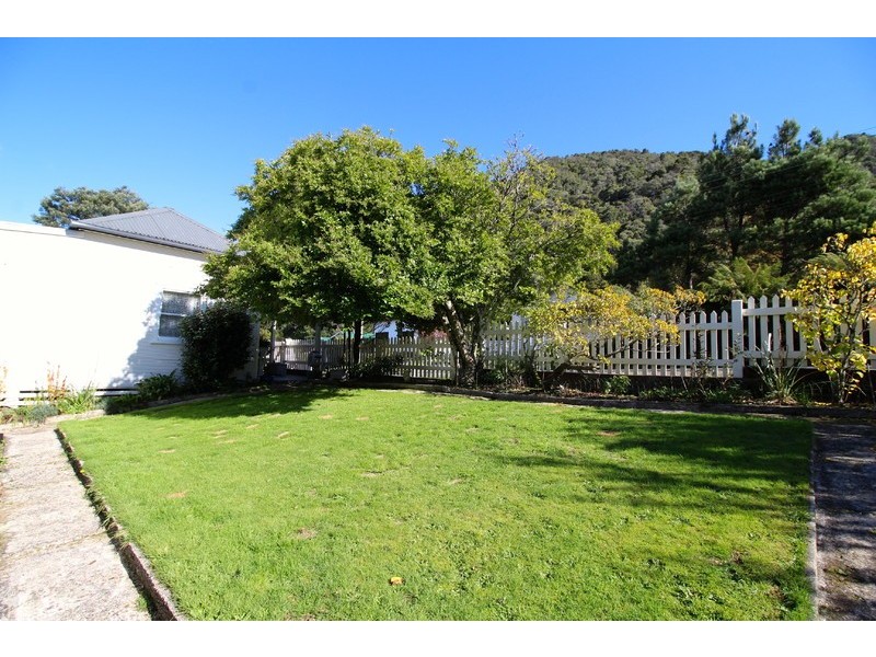 33 Urquhart Street, Queenstown TAS 7467