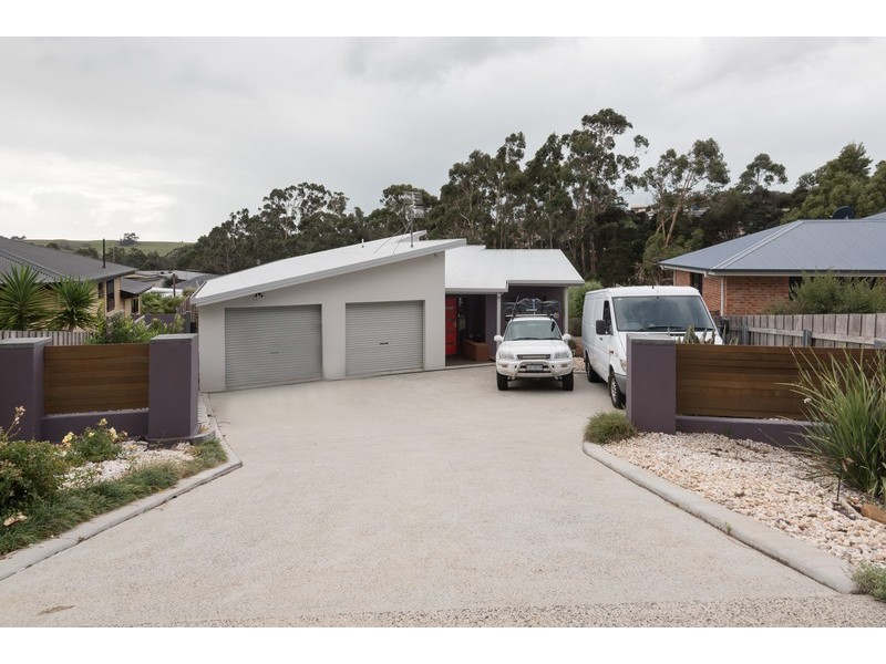 38 Lapthorne Close, Don TAS 7310