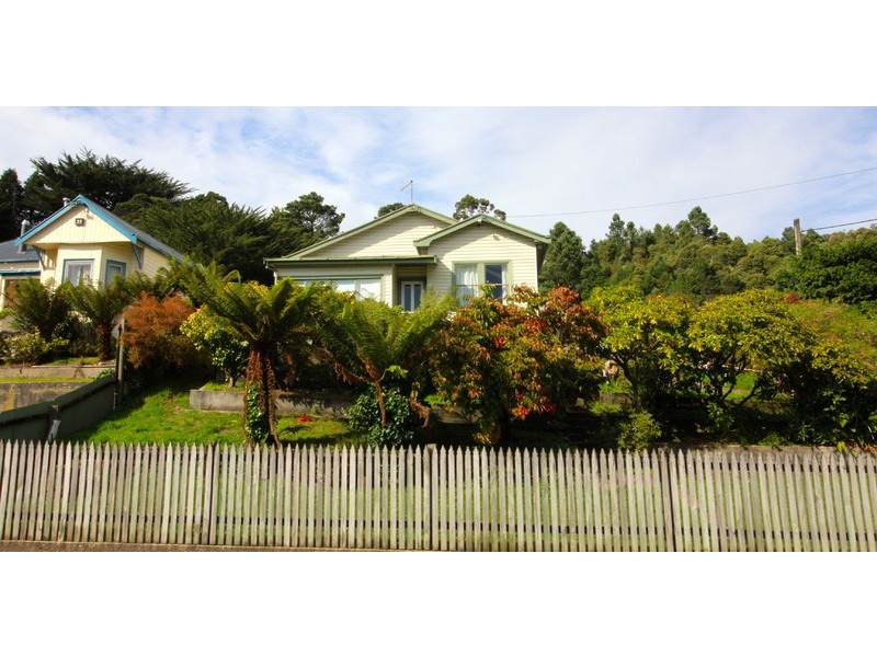 37 McNamara Street, Queenstown TAS 7467