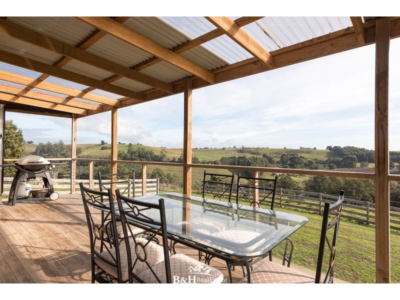 730 Ironcliffe Road, Penguin TAS 7316