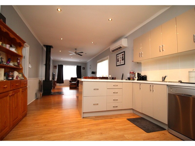 76 Batchelor Street, Queenstown TAS 7467