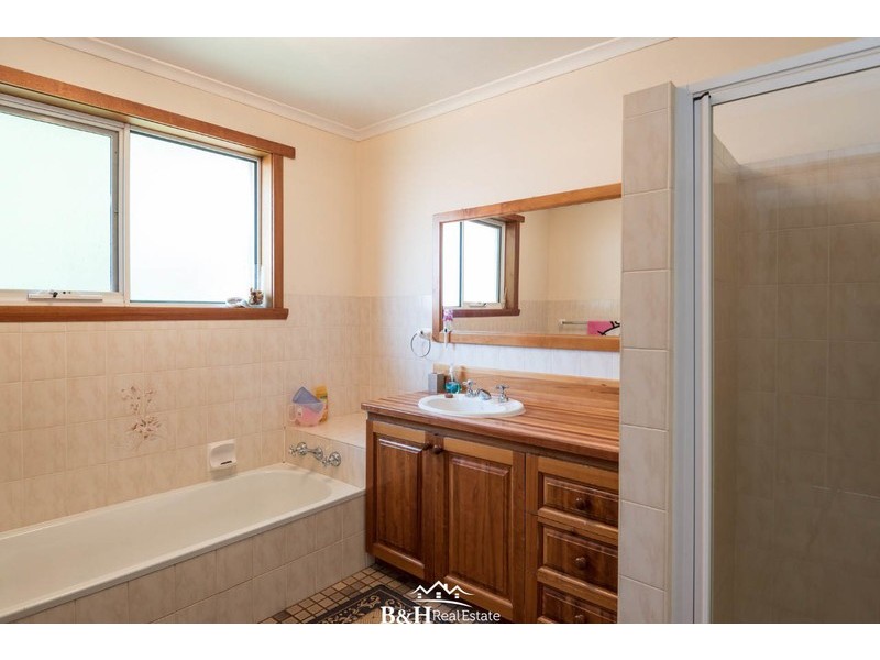 286 West Mooreville Road, East Cam TAS 7321