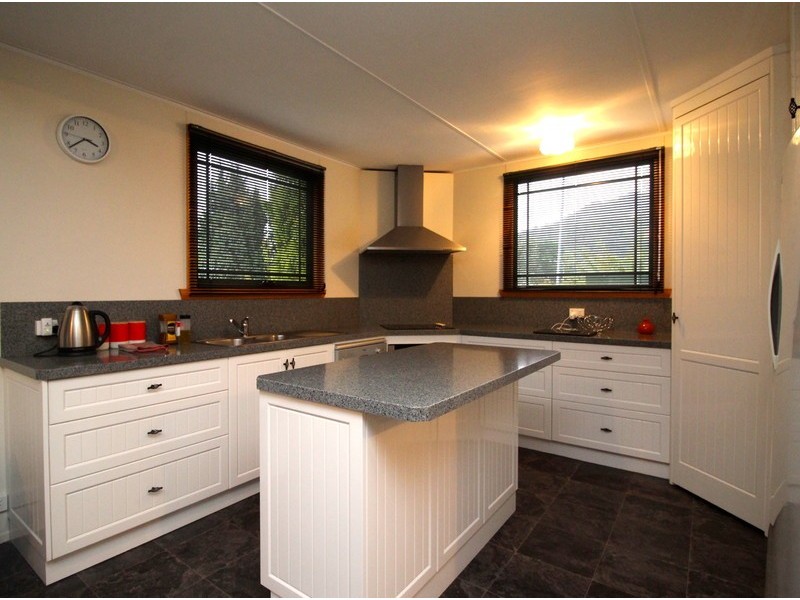 20 Lindsay Street, Tullah TAS 7321