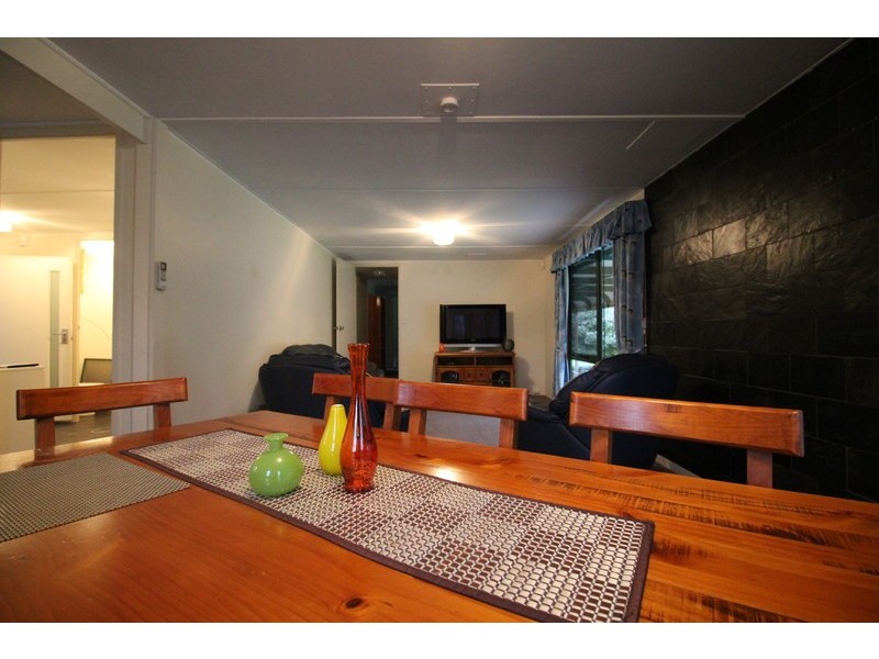 20 Lindsay Street, Tullah TAS 7321