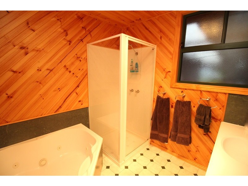 20 Lindsay Street, Tullah TAS 7321