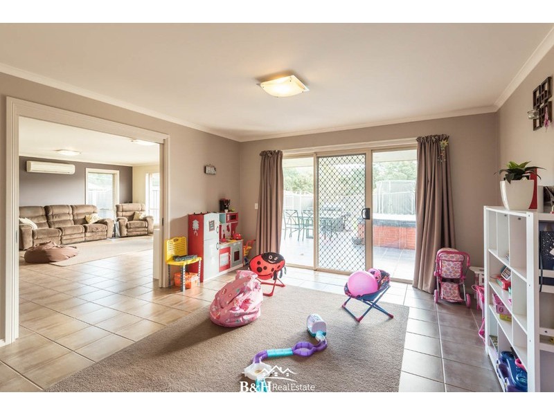 13 Leila Avenue, Spreyton TAS 7310