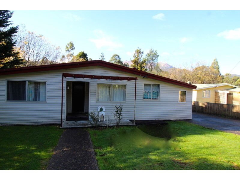 14 Penghana Road, Queenstown TAS 7467