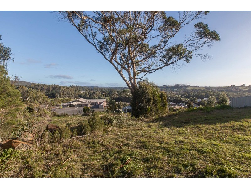 3 Tomarah Crescent, Devonport TAS 7310