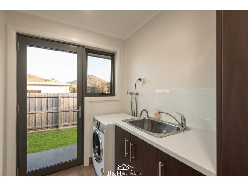 40 Berkshire Parade, Penguin TAS 7316