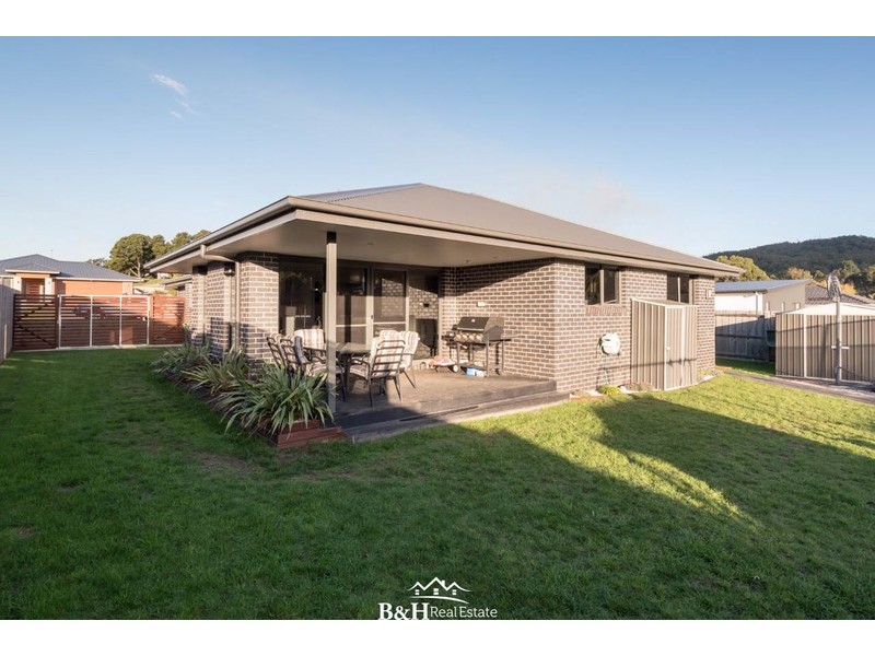 40 Berkshire Parade, Penguin TAS 7316