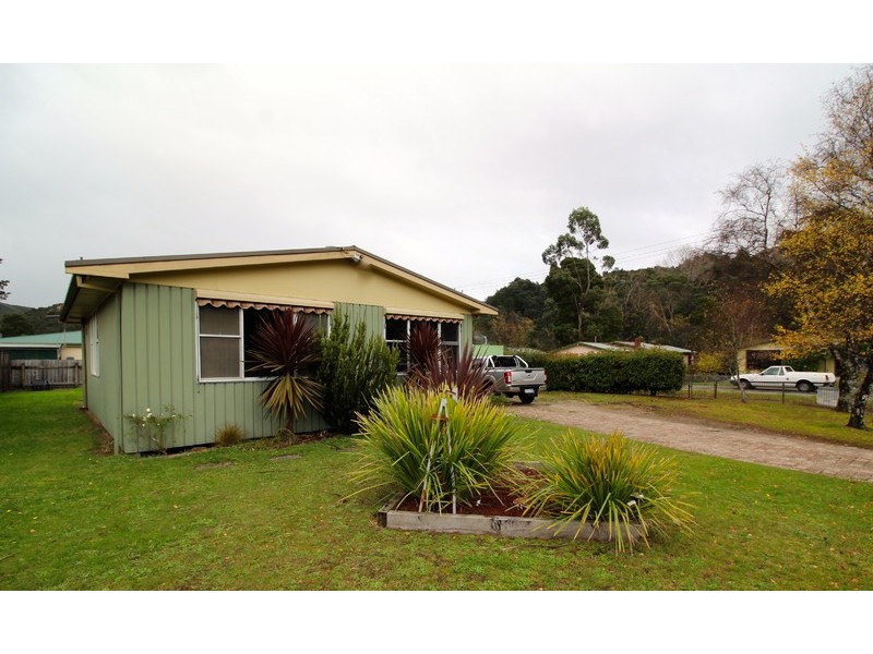 1 Darwin Crescent, Queenstown TAS 7467