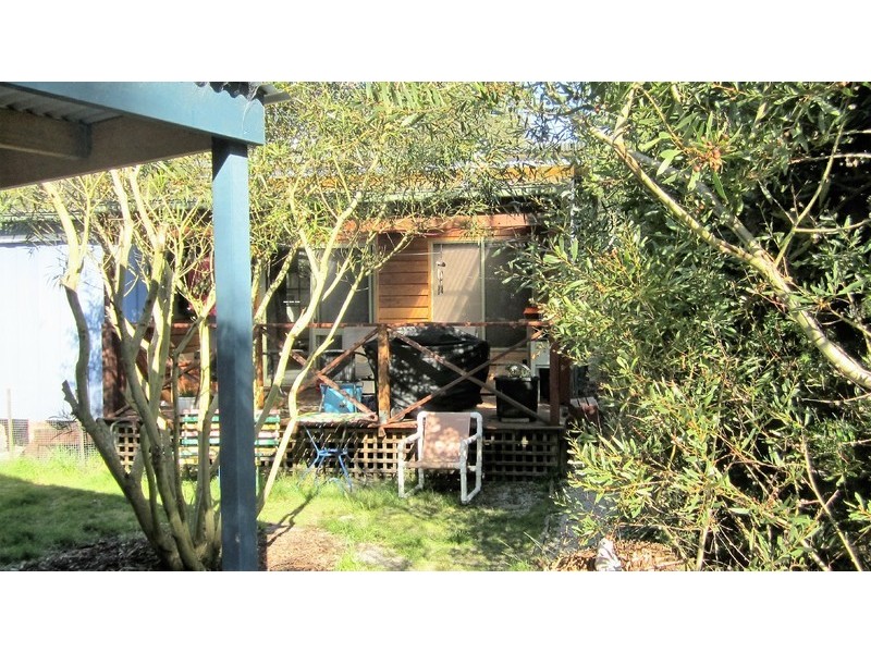 1 Elfrida Avenue, Sisters Beach TAS 7321