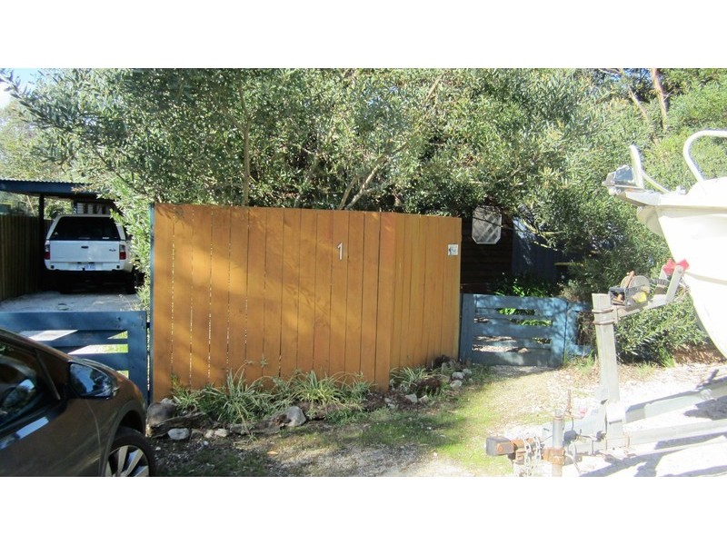 1 Elfrida Avenue, Sisters Beach TAS 7321