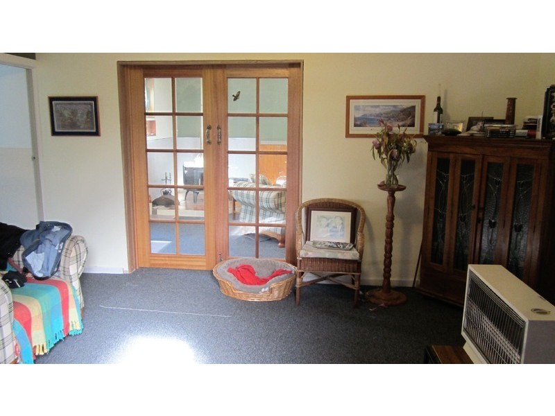 1 Elfrida Avenue, Sisters Beach TAS 7321