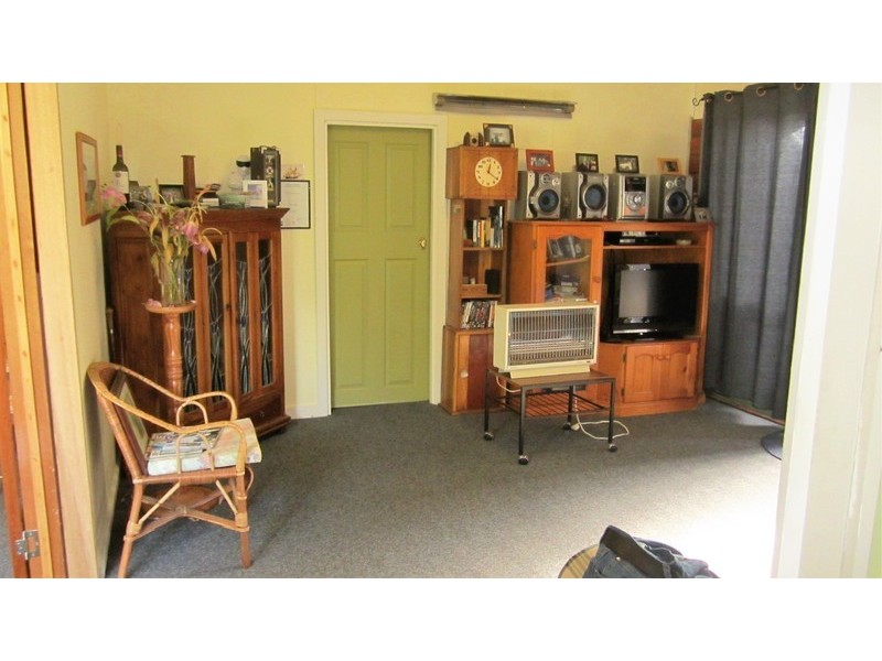 1 Elfrida Avenue, Sisters Beach TAS 7321